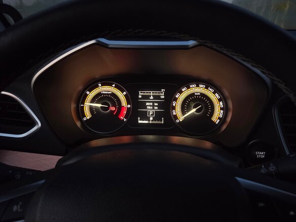 2024 Lada (ВАЗ) Vesta SW I Рестайлинг (NG), белый, 1450000 рублей - вид 10
