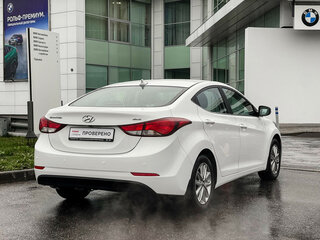 2015 Hyundai Elantra V (MD) Рестайлинг, белый, 1397000 рублей, вид 5