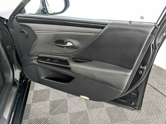 2021 Lexus ES 250 VII, чёрный - вид 25