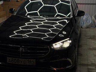 2020 Mercedes-Benz E-Класс 250 V (W213, S213, C238) Рестайлинг, чёрный, 3800000 рублей, вид 4