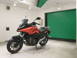 2026 Honda NC 750X, красный, 1477000 рублей, вид 4