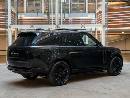 2026 Land Rover Range Rover P400 MHEV V, чёрный, 22490000 рублей, вид 2