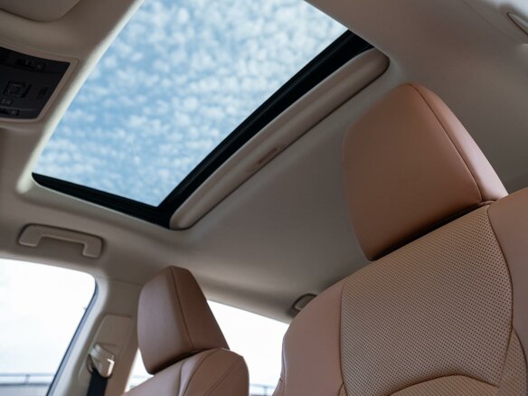 2021 Lexus RX 350L IV Рестайлинг, зелёный, 4299000 рублей - вид 16