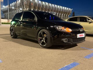 2012 Volkswagen Golf VI, чёрный, 920000 рублей, вид 1