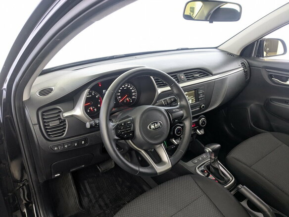 2020 Kia Rio IV Рестайлинг, чёрный, 1700000 рублей - вид 15