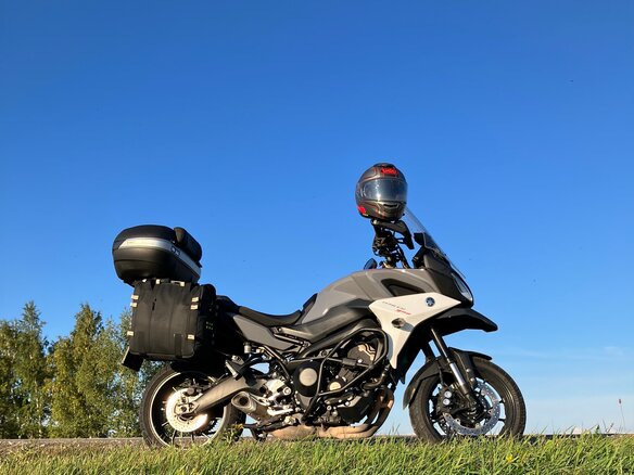 2018 Yamaha MT-09 Tracer (FJ-09), серый, 750000 рублей - вид 31