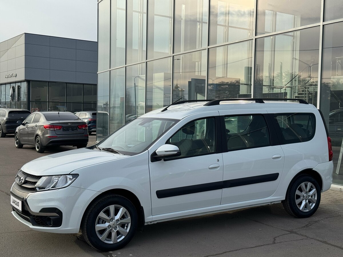 Открыть фотографии: Lada (ВАЗ) Largus I Рестайлинг