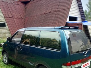 1995 Nissan Largo III (W30), зелёный, 220000 рублей, вид 4