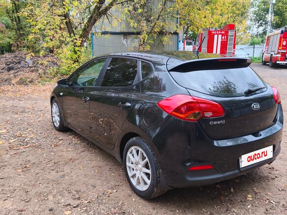 2013 Kia Ceed II, чёрный, 950000 рублей - вид 7
