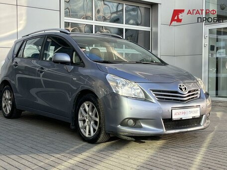 Toyota Verso I
