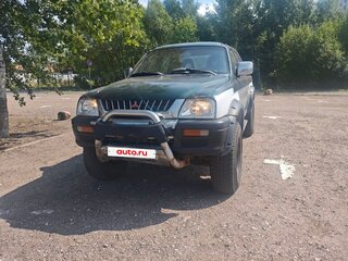 2000 Mitsubishi L200 III, зелёный, 750000 рублей, вид 5