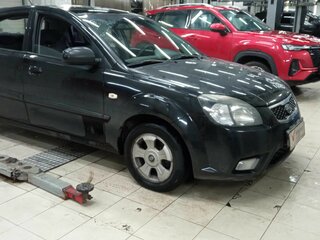 2010 Kia Rio II Рестайлинг, чёрный, 420000 рублей, вид 1