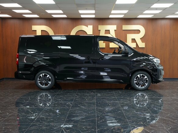 2026 Opel Zafira Life XL I Рестайлинг, чёрный, 6581660 рублей - вид 6