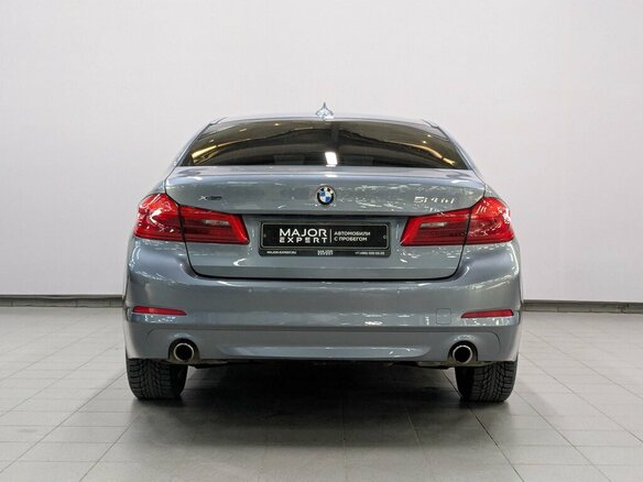 2020 BMW 5 серии 520d xDrive VII (G30/G31/G38), серый - вид 28
