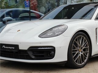 2022 Porsche Panamera 4 II Рестайлинг, белый, 12500000 рублей, вид 3