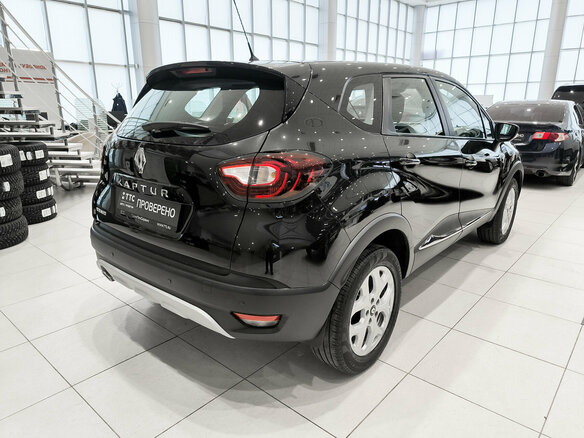 2016 Renault Kaptur I, чёрный, 1290000 рублей - вид 4