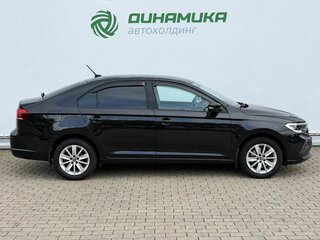 2020 Volkswagen Polo VI, чёрный, 1690000 рублей, вид 4