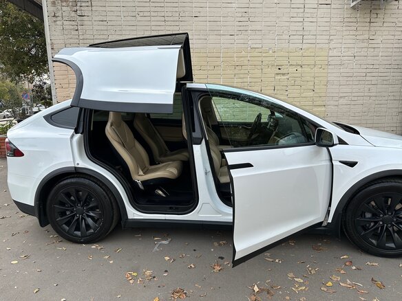 2017 Tesla Model X 90D I, белый, 3790000 рублей - вид 16