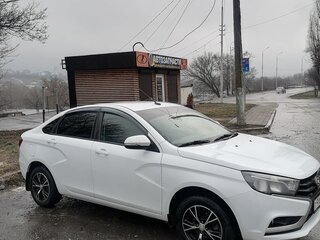 2018 Lada (ВАЗ) Vesta I, белый, 760000 рублей, вид 2