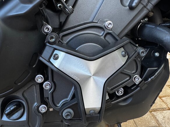 2021 Yamaha MT-09 (FZ-09), серый, 1200000 рублей - вид 9