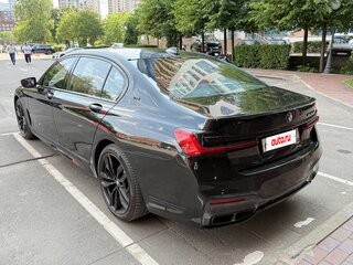 2019 BMW 7 серии Long M760Li xDrive VI (G11/G12) Рестайлинг, чёрный, 7000000 рублей, вид 4