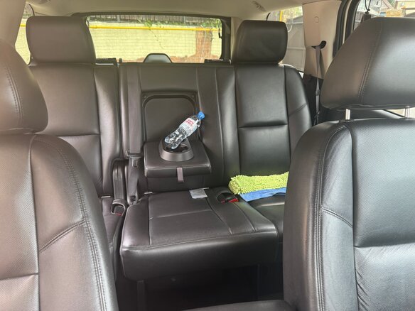2012 Chevrolet Tahoe 6AT III, белый, 2680000 рублей - вид 11