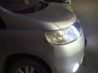 2006 Nissan Serena III (C25), серебристый, 1300000 рублей, вид 5
