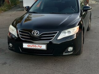 2011 Toyota Camry VI (XV40) Рестайлинг, чёрный, 1400000 рублей, вид 2