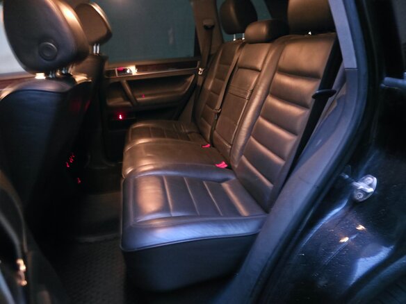 2006 Volkswagen Touareg I, чёрный, 950000 рублей - вид 15