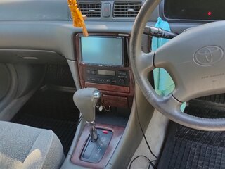 1997 Toyota Mark II Qualis VIII (X100), серебристый, 400000 рублей, вид 5