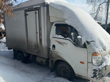 2011 Kia Bongo, белый, 750000 рублей, вид 1