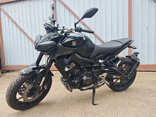 2020 Yamaha MT-09 (FZ-09), чёрный, 1000000 рублей, вид 5
