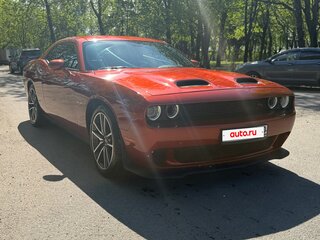 2022 Dodge Challenger R__T III Рестайлинг 2, оранжевый, 7650000 рублей, вид 1