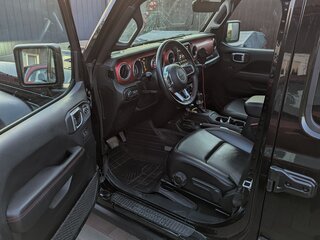 2018 Jeep Wrangler IV (JL), чёрный, 4950000 рублей, вид 5