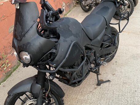2005 Triumph Tiger 955i, чёрный, 320000 рублей, вид 4
