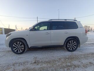 2010 Toyota Land Cruiser 200 Series, белый, 3000000 рублей, вид 1