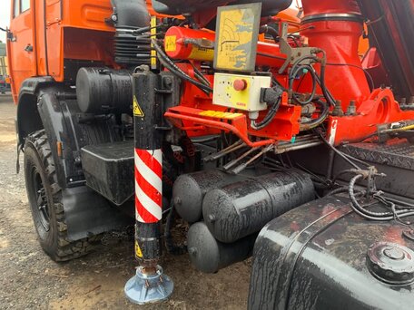 2014 КамАЗ 43118, оранжевый, 6300000 рублей, вид 3