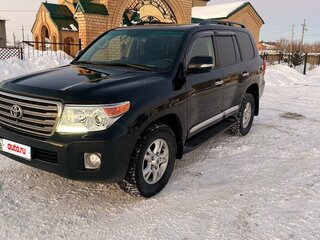 2013 Toyota Land Cruiser 200 Series Рестайлинг 1, чёрный, 4150000 рублей, вид 1