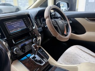 2019 Toyota Alphard III Рестайлинг, чёрный, 4400000 рублей, вид 5