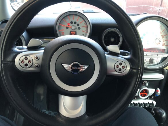 2008 Mini Hatch Cooper II (R56), бежевый - вид 15