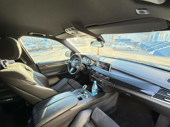 2017 BMW X5 30d III (F15), чёрный, 4000000 рублей - вид 4