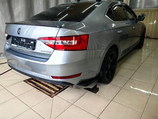 2017 Skoda Superb III, серый, 2100000 рублей, вид 4