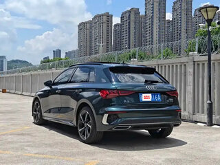 2022 Audi A3 Sportback 35 TFSI IV (8Y), зелёный, 1780084 рублей, вид 5