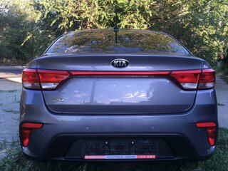 2019 Kia Rio IV, серый, 1450000 рублей, вид 4