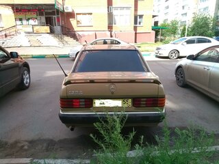 1985 Mercedes-Benz 190 (W201), золотистый, 550000 рублей, вид 4