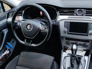 2017 Volkswagen Passat DSG6 B8, серый, 2350000 рублей, вид 5