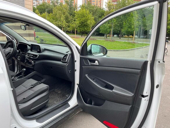 2020 Hyundai Tucson III Рестайлинг, белый, 2270000 рублей - вид 5