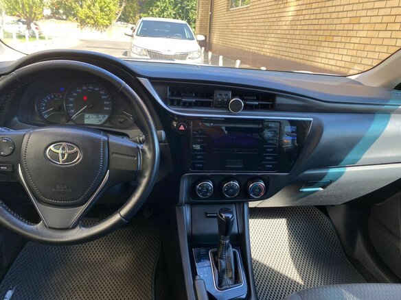 2016 Toyota Corolla XI (E160, E170, E180) Рестайлинг 1, белый, 1395000 рублей - вид 5