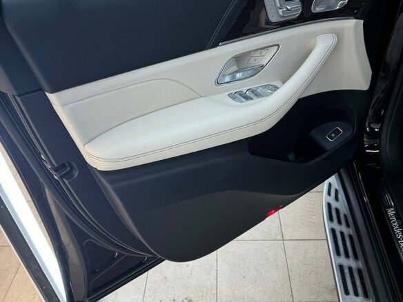 2021 Mercedes-Benz GLS 400 d II (X167), чёрный, 11500000 рублей - вид 14
