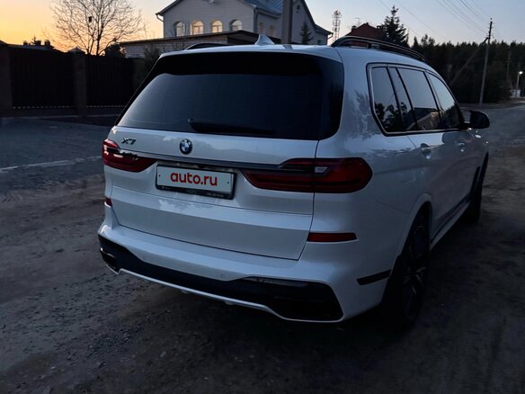 2019 BMW X7 30d I (G07), белый, 6950000 рублей - вид 5